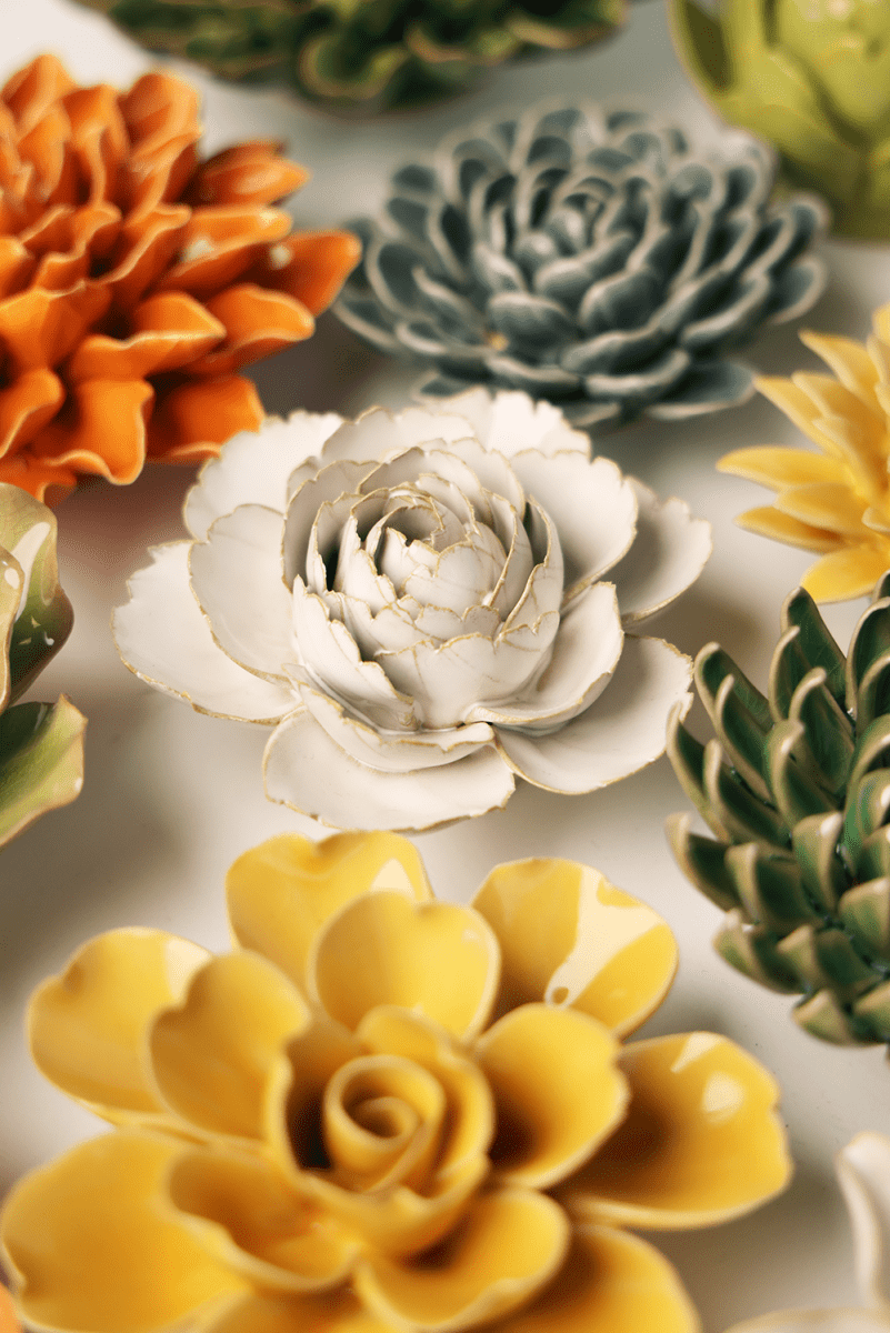 EG31 Ivory English Rose - Chive US Wholesale