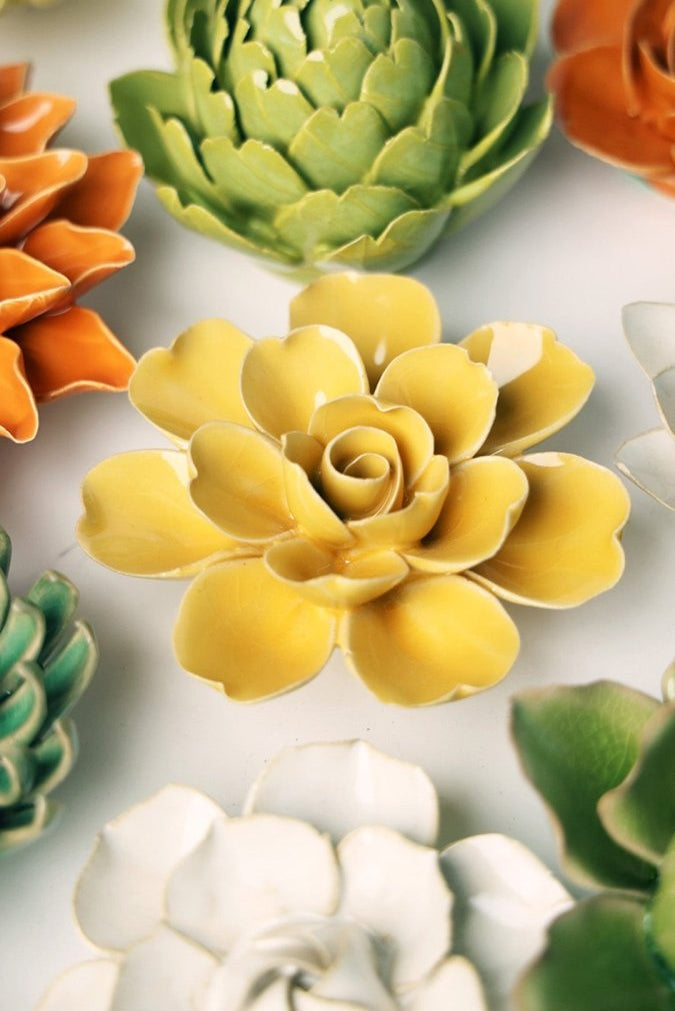 EG27 Burnt Yellow Tahitian Gardenia - Chive US Wholesale