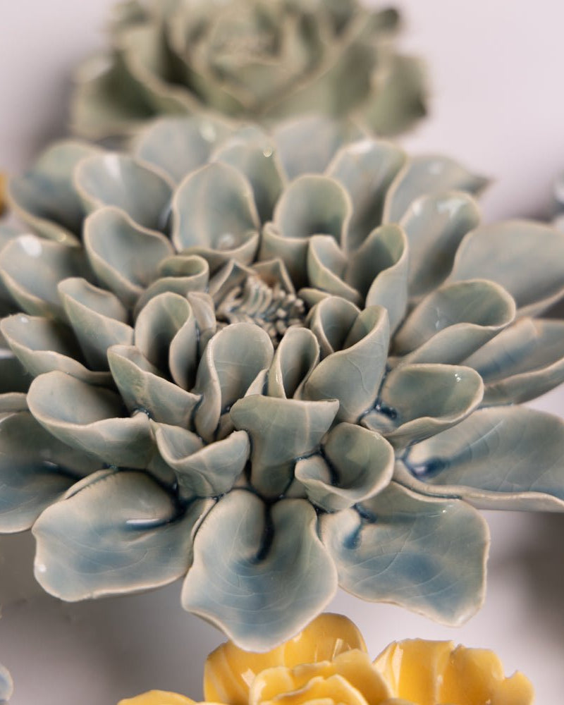 Ceramic Flower English Garden Curated Collection #12 - Chive US Wholesale