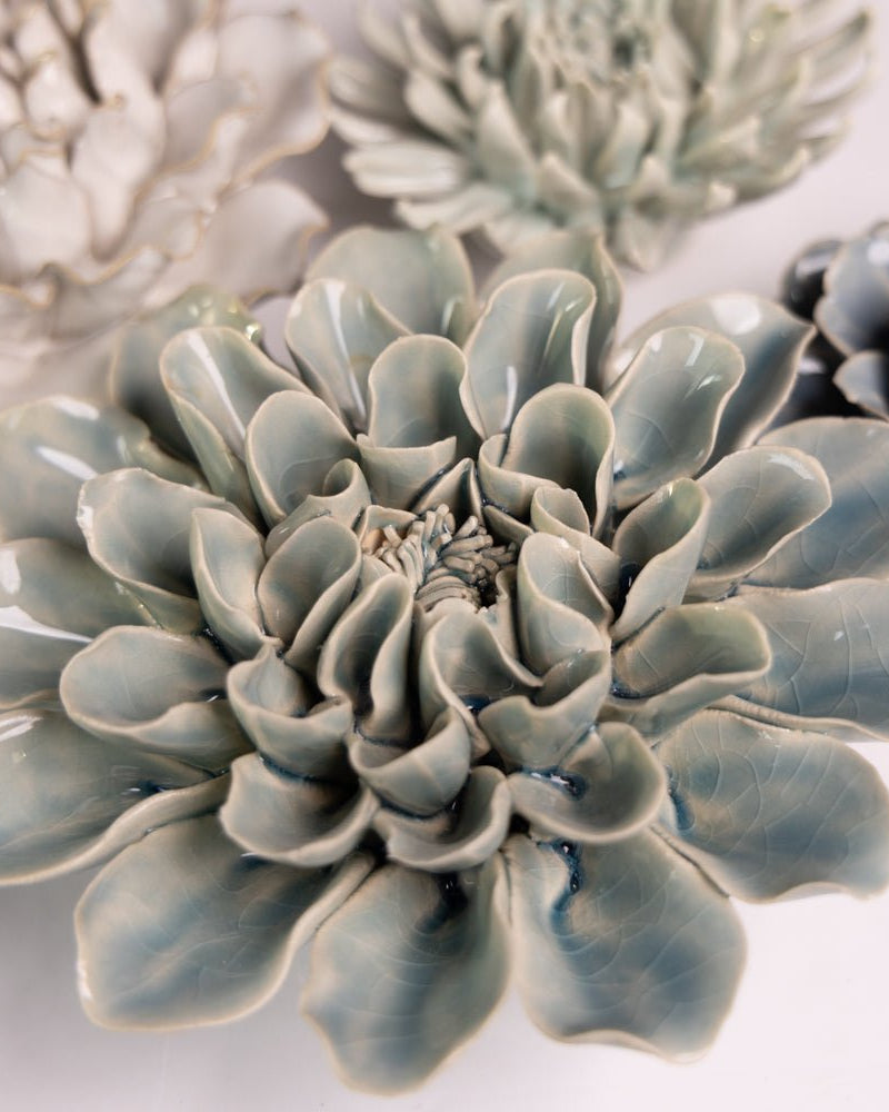 Ceramic Flower English Garden Curated Collection #14 - Chive US Wholesale