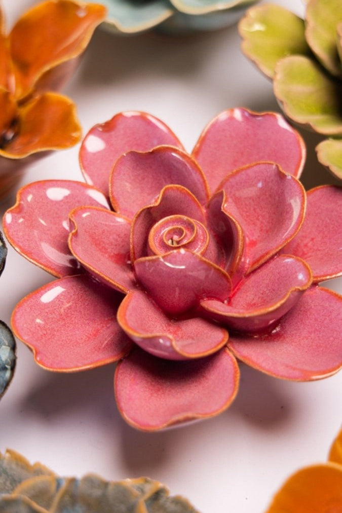 FR09 Blush Pink Tahitian Gardenia - Chive US Wholesale