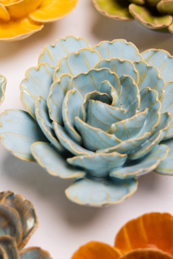 FR11 Robin's Egg Blue Keiko Peony - Chive US Wholesale