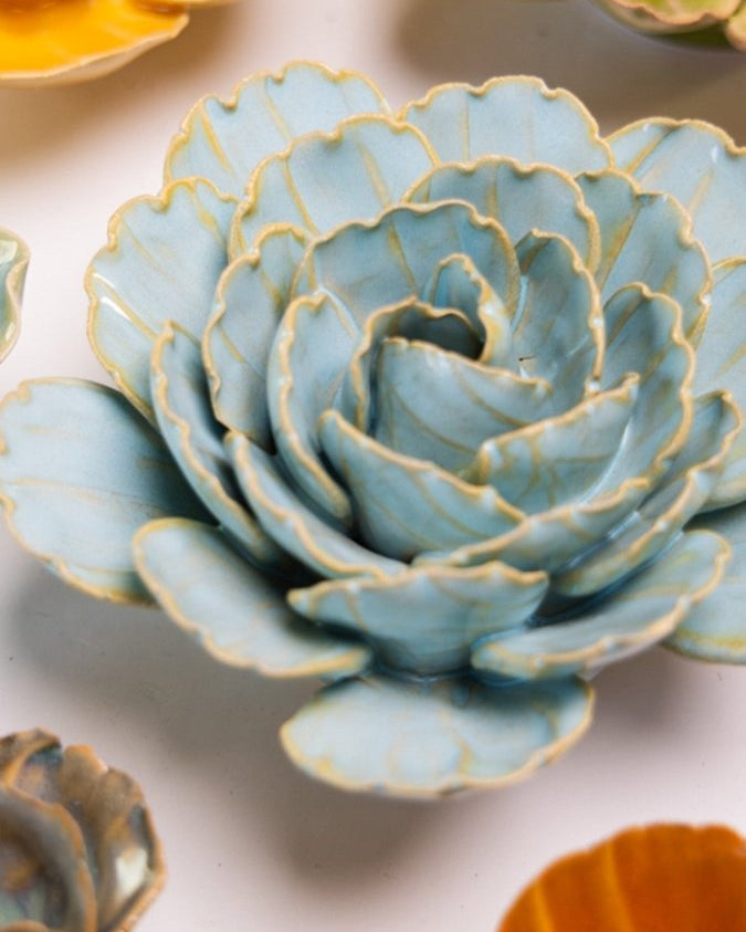 FR11 Robin's Egg Blue Keiko Peony - Chive US Wholesale