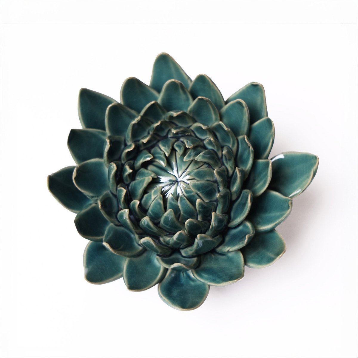 Ceramic Flowers With Keyhole For Hanging On Walls Collection 11 - Chive US Wholesale