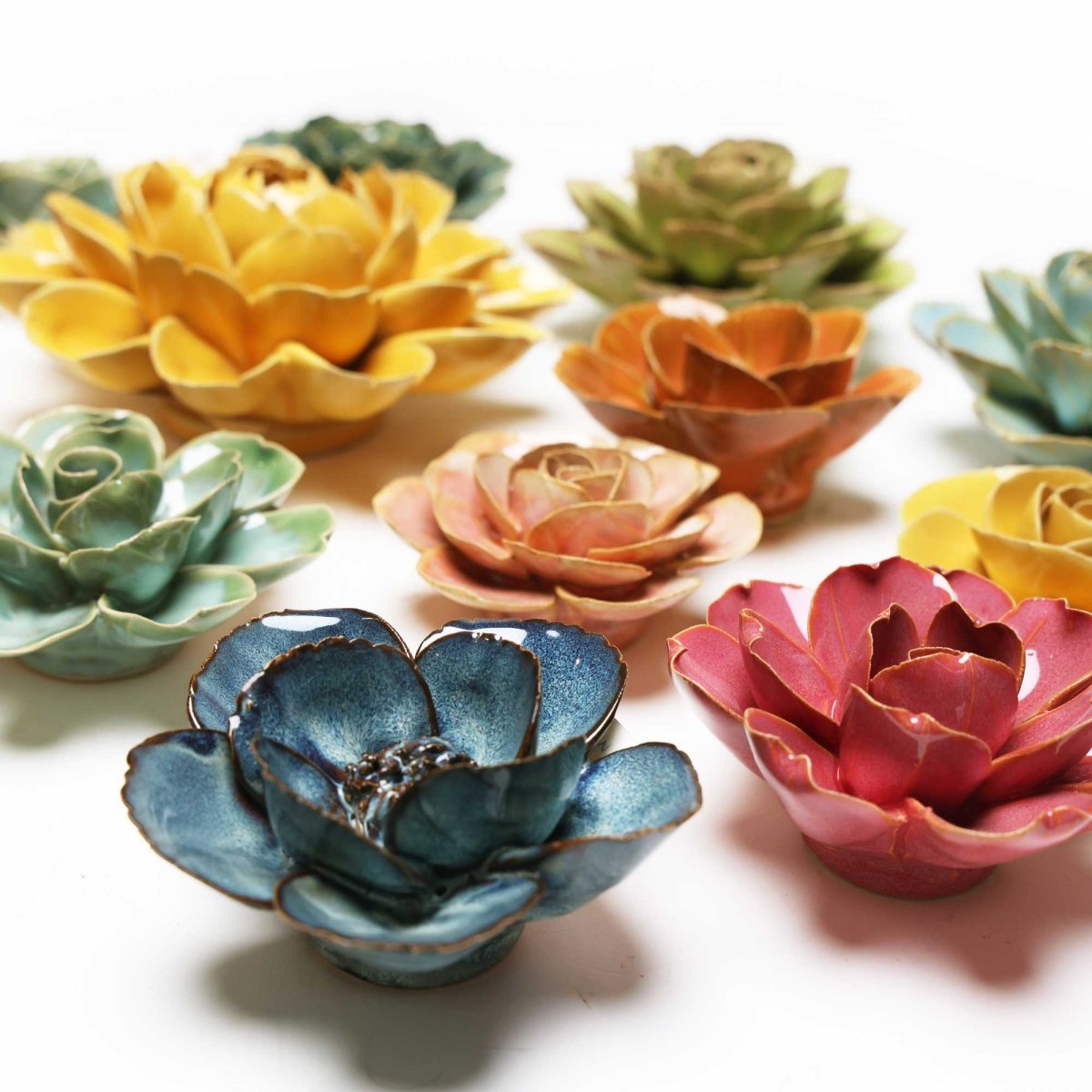 Ceramic Flowers With Keyhole For Hanging On Walls Collection 15 Kit - Chive US Wholesale