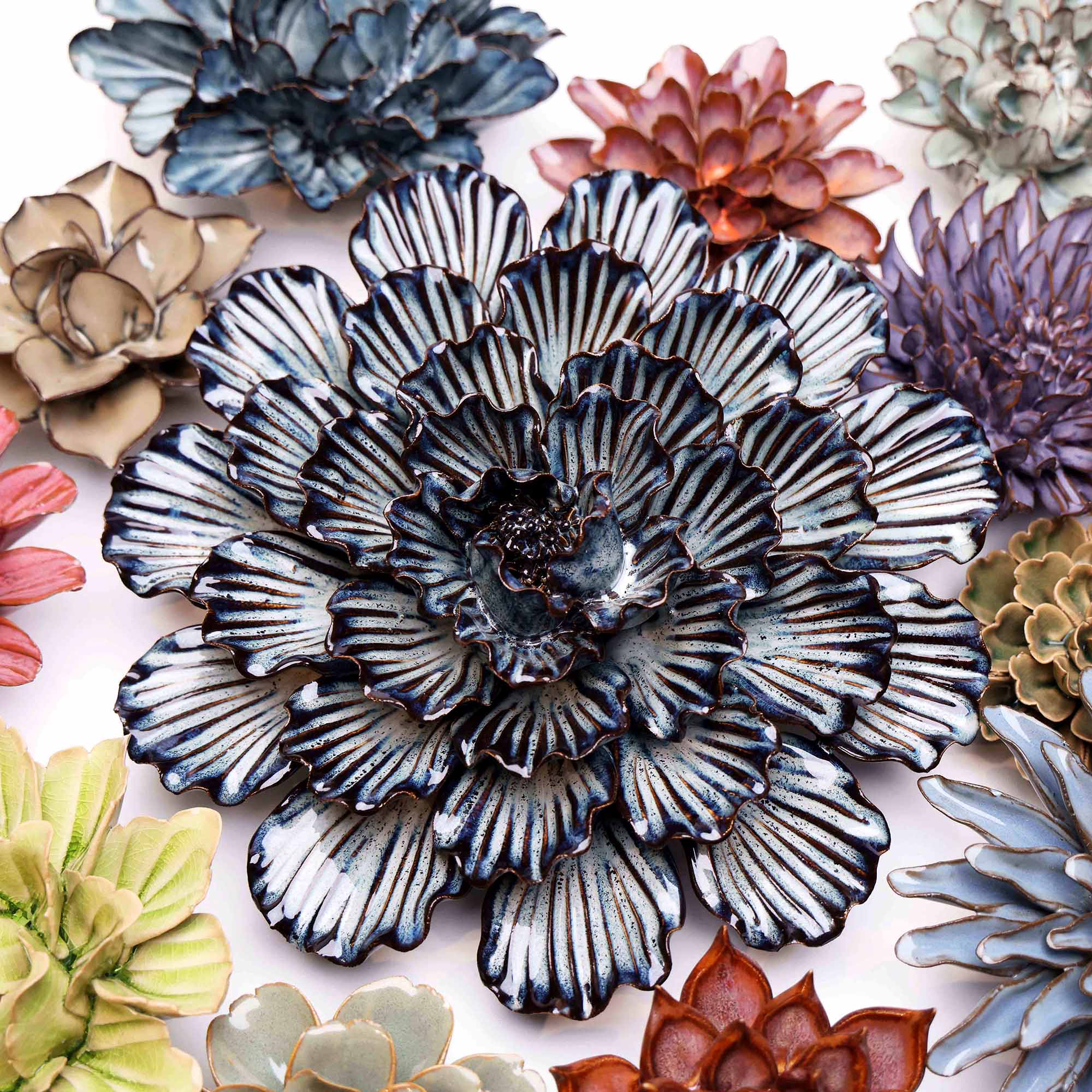 Japan Ceramic Flowers 90 pc Assortment – Chive US Wholesale