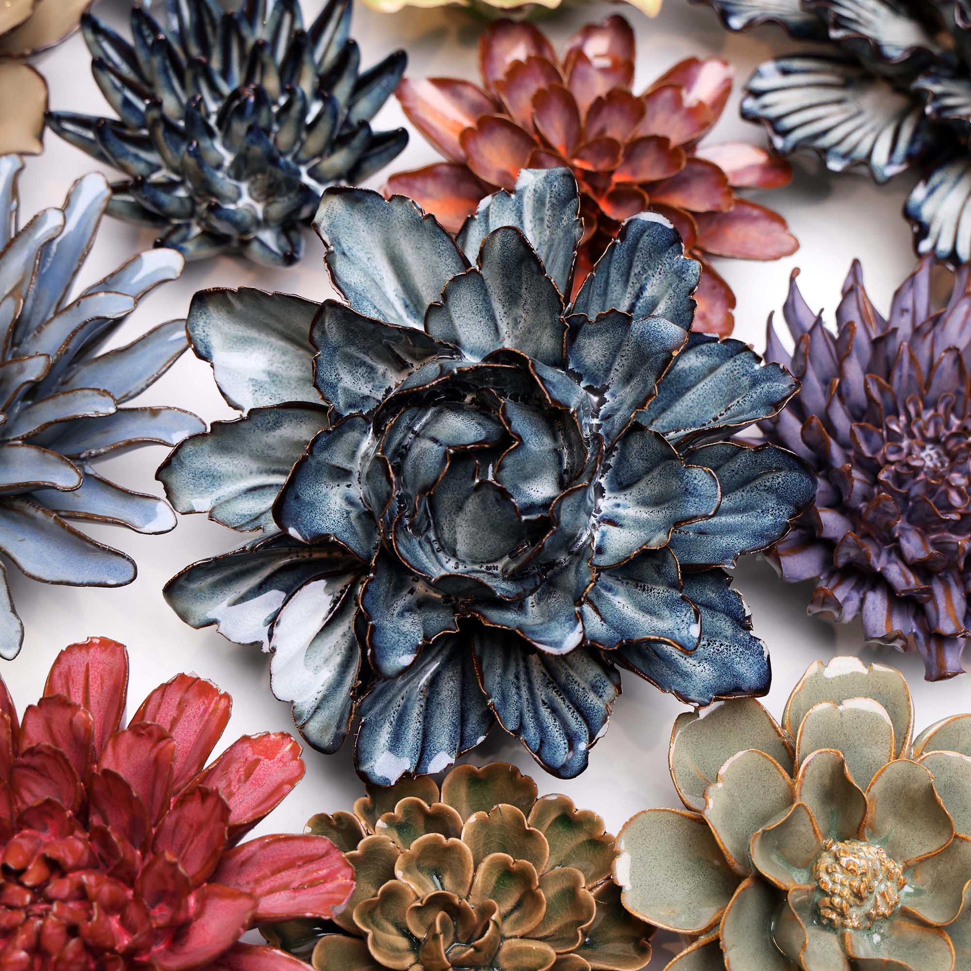 Japan Ceramic Flowers 90 pc Assortment – Chive US Wholesale