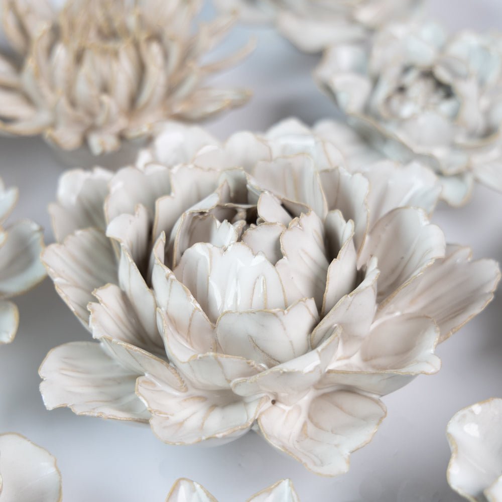 Ceramic Flower Coastal Curated Collection #3 - Chive US Wholesale