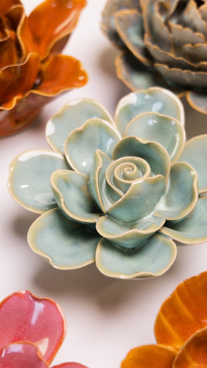 FR10 Milk Teal Tahitian Gardenia - Chive US Wholesale