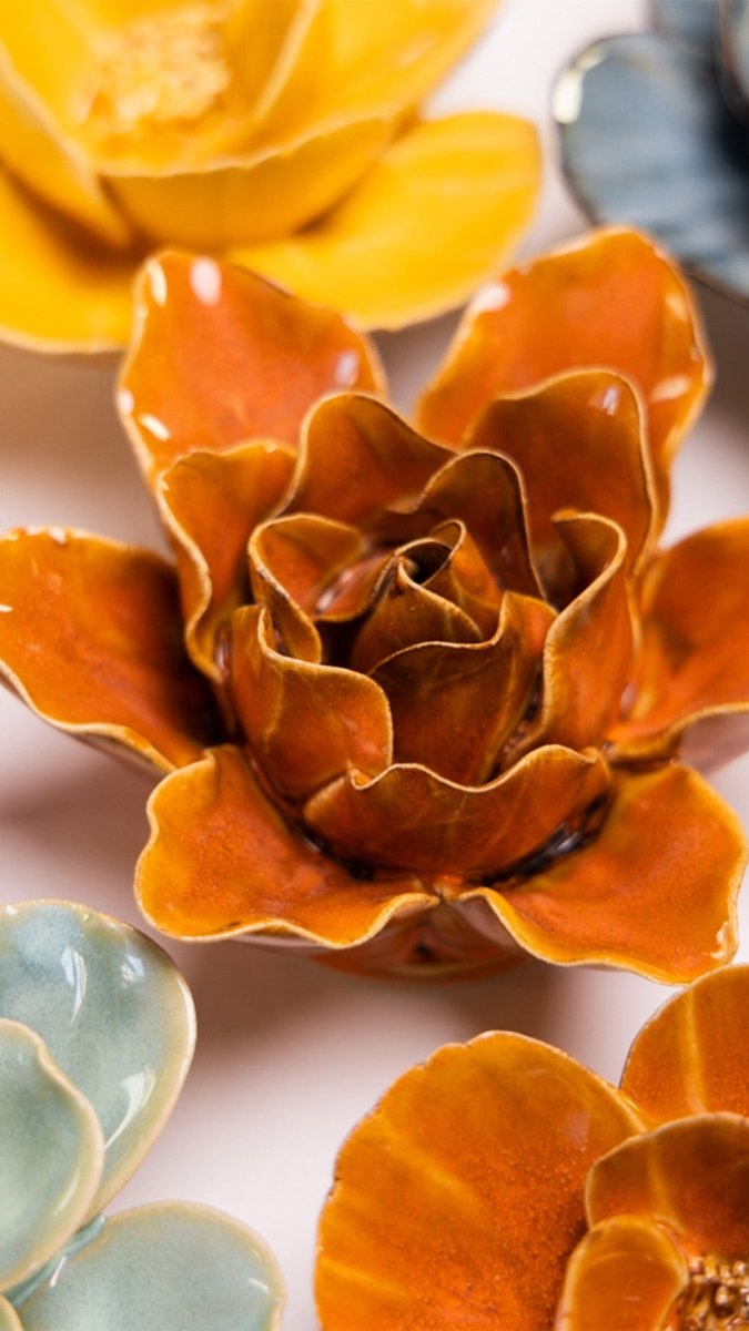 FR13 Burnt Orange Stargazer Lily - Chive US Wholesale