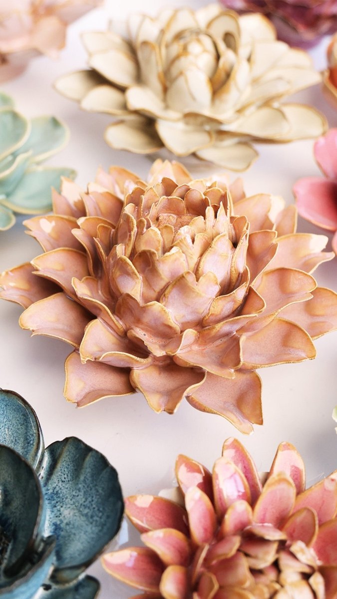 FR17 Rose Pink King Protea - Chive US Wholesale