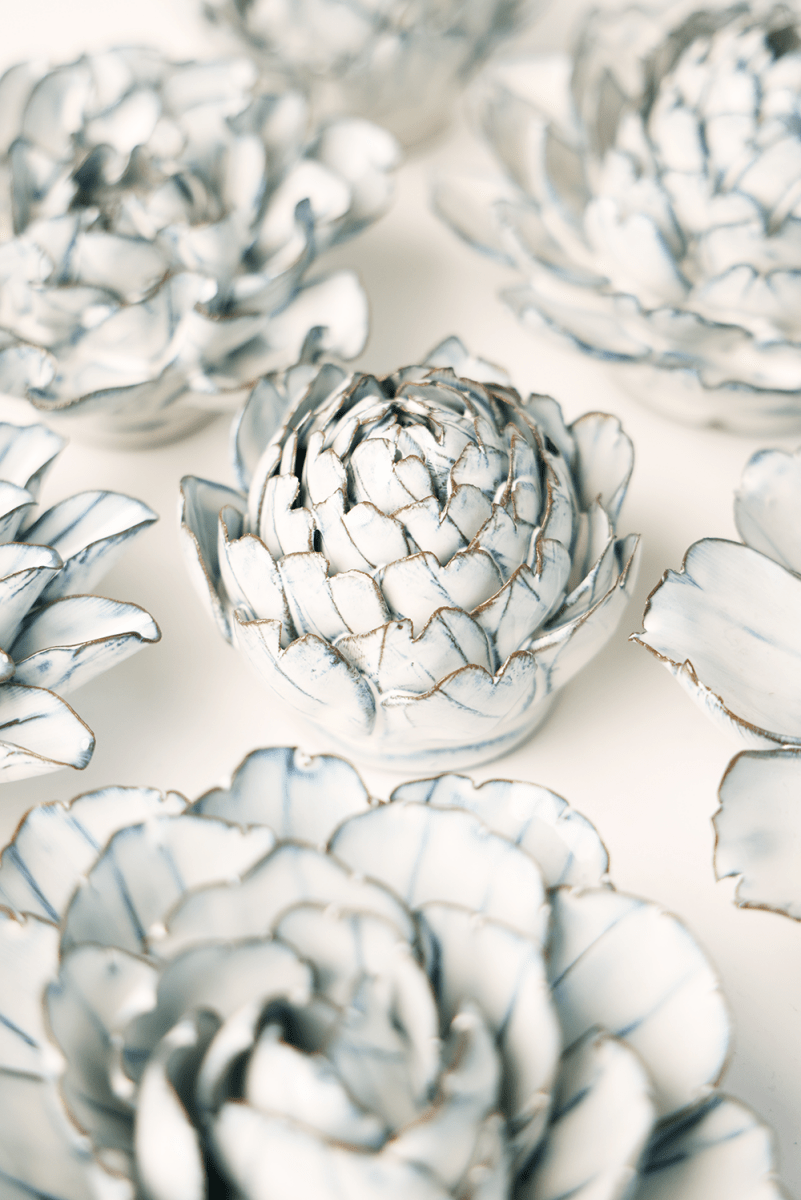 Nantucket Ceramic Flower Blue White Peony - Chive US Wholesale